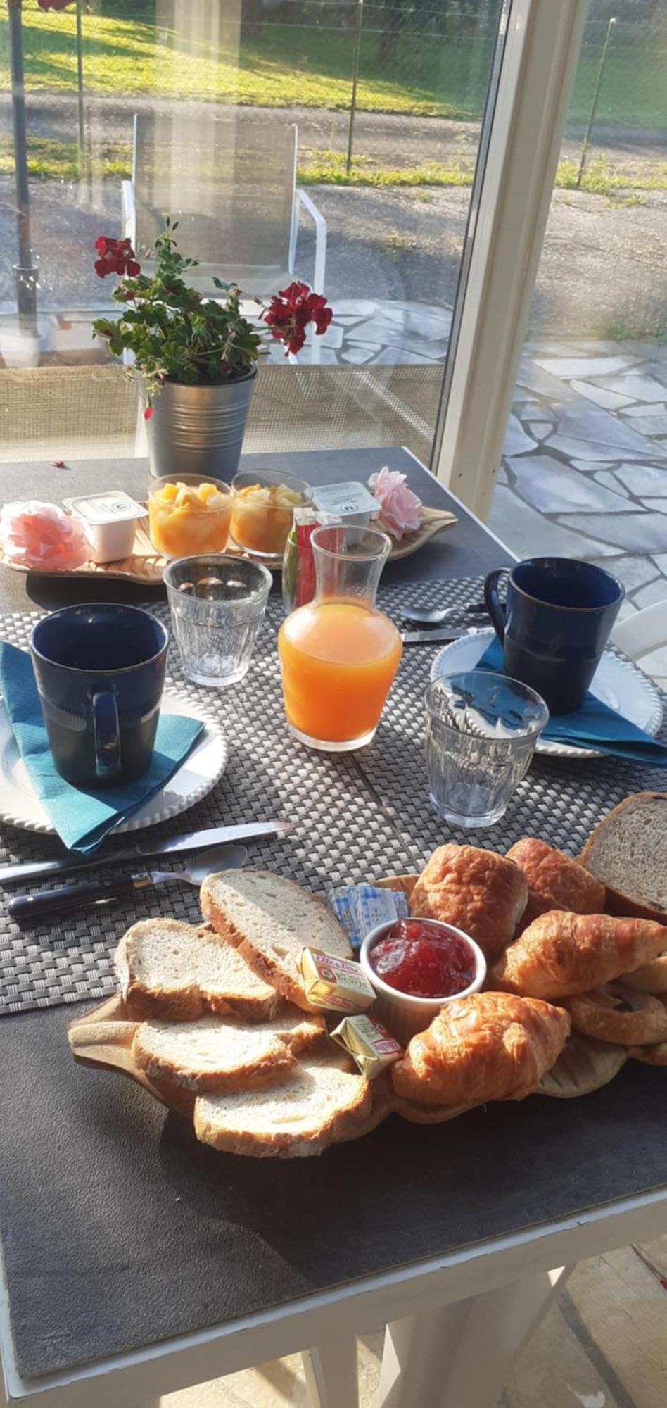 Bed and Breakfast Arts & Passion Mirambeau  Exterior foto
