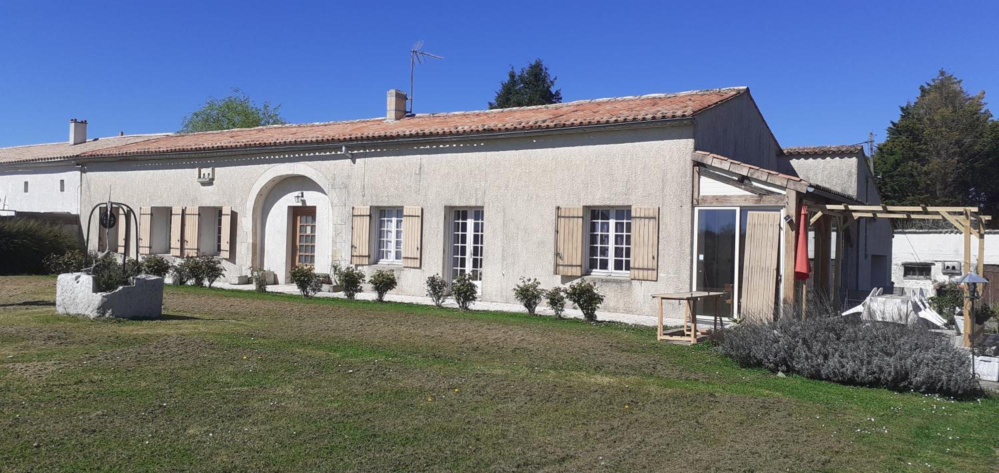 Bed and Breakfast Arts & Passion Mirambeau  Exterior foto